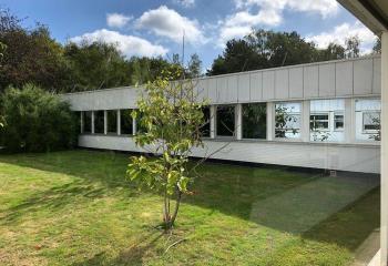 Location bureaux - Proche Tram et axes routiers  à Marcq-en-Baroeul - 59700