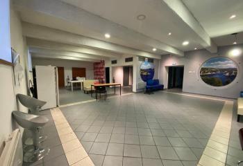 Bureaux à louer à - Accès A7 A55  à Marseille 14 - 13014