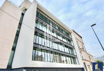 Location bureaux - Euroméditerranée, proche tramway et autoroutes  à Marseille 15 - 13015