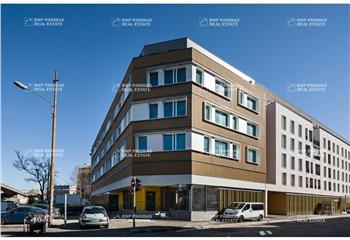 Bureaux à louer - Proche métro et autoroute