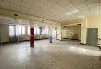 Location bureauxème - Boulevard National - Locaux lumineux  à Marseille 3 - 13003
