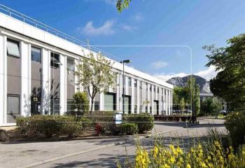 Bureaux à louer - Parc d'activités arboré et sécurisé  à Marseille 9 - 13009