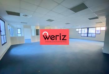 Location bureaux - Proche grands axes, bus et métro  à Marseille 9 - 13009
