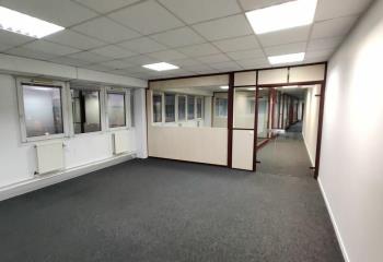 Location bureaux - au cœur du quartier de l'opéra  à Massy - 91300