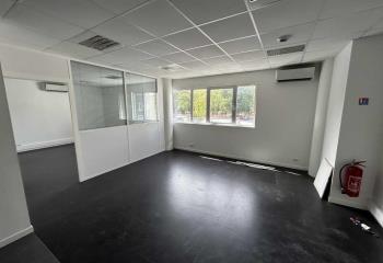 Location bureaux - Proche aéroport et Rocade  à Mérignac - 33700