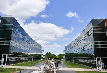 Location bureaux à - Domaine de Pelus  à Mérignac - 33700