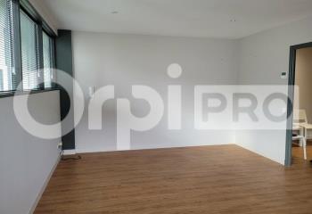 Location bureau à - Plein centre  à Mérignac - 33700