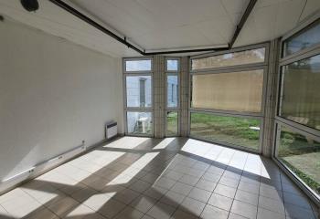 Location bureaux - Proche Grenoble, accès facile  à Meylan - 38240