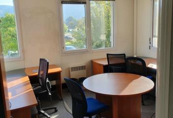Bureaux à louer - Centr'alp  à Moirans - 38430
