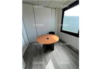 Location de bureau à  à Mont-Saint-Aignan - 76130
