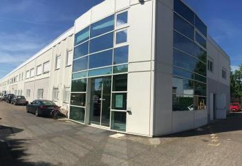 Location bureaux - Proche RER A, A86 et N13  à Montesson - 78360