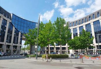 Location bureau Montigny-le-Bretonneux (78180) - 429 m²  à Montigny-le-Bretonneux - 78180