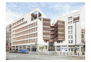 Location bureaux - Proche gare SQY  à Montigny-le-Bretonneux - 78180