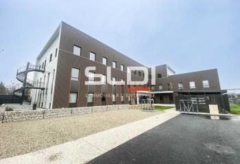 Location bureaux - Proche gare SNCF et A42  à Montluel - 01120