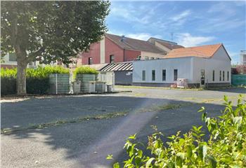 Location bureaux - Proche gare de  à Montmorency - 95160