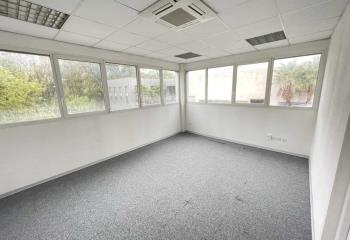 Bureaux à louer - Parc 2000  à Montpellier - 34000