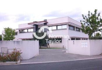 Bureaux à louer Parc Aéroport - Proche A9, aéroport et tram  à Montpellier - 34000