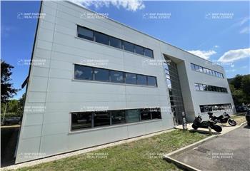 Location bureaux Est - Parc Eureka - Bus Business Plaza 3
