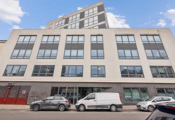 Location bureaux - Proche métro Robespierre et bus Sorins  à Montreuil - 93100