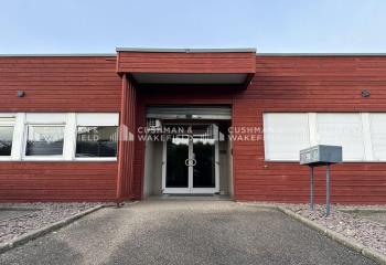 Location bureaux - Proche A4, TER, bus et pistes cyclables  à Mundolsheim - 67450