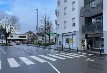 Location bureaux - Proche bus Berlioz et La Close
