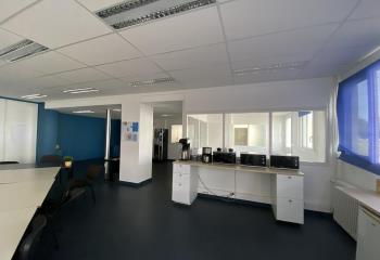 Bureaux à louer - Centre commercial Atlantis  à Nantes - 44000