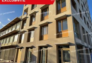 Bureaux à louer Île de - Proche bus, tramway et gare  à Nantes - 44000