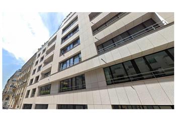 Location de bureau dans une rue calme