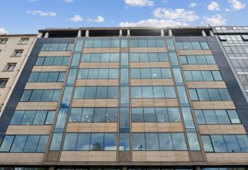 Location bureaux - Proche Paris et transports  à Neuilly-sur-Seine - 92200