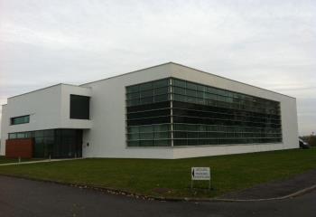 Location bureaux - Proche Autoroute A22  à Neuville-en-Ferrain - 59960