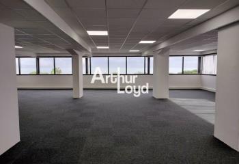 Bureaux à la location proche secteur Arenas à  à Nice - 06000