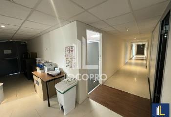 Location bureaux Nice Méridia - Proche tramway et autoroute A8