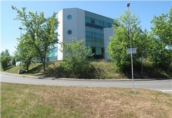 Location bureaux Nord-Est - Proche nombreux parkings