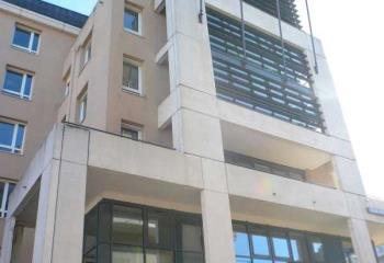 Location bureaux - Proche Tram B et RN 2060  à Orléans - 45000