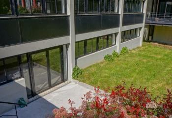 Location bureaux - Proche RER B et Domaine de Saint-Paul
