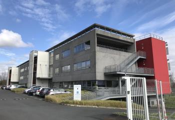 Location bureaux - Proche périphérique et porte d'Orvault  à Orvault - 44700