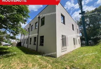 Location bureaux - Proximité ligne de bus et accès 4 voies  à Orvault - 44700
