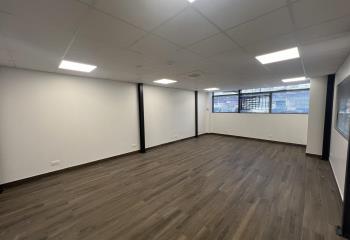 Location bureau (93500) - 193 m²  à Pantin - 93500