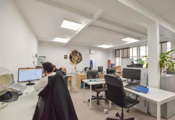 Location bureaux, proche M° Châtelet ou Pont Neuf, immeuble haussmannien  à Paris 1 - 75001