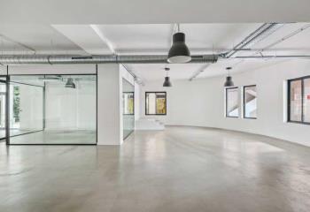 Location bureau Paris 10 (75010) - 216 m²  à Paris 10 - 75010