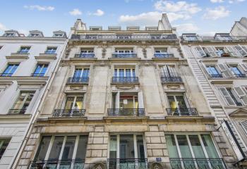 Bureaux à louer à - Proche Grands Boulevards - Accès métro  à Paris 10 - 75010