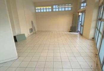 Location de bureau à, proche Montparnasse et transports en commun  à Paris 14 - 75014