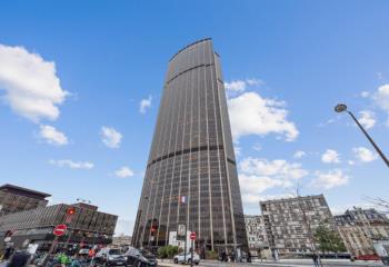 Location bureaux - Proximité Gare Montparnasse et Métro  à Paris 15 - 75015