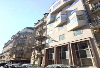 Location bureaux - Proche Parc Monceau et métro Courcelles  à Paris 17 - 75017