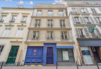Bureau à louer - coeur du quartier Batignolles  à Paris 17 - 75017