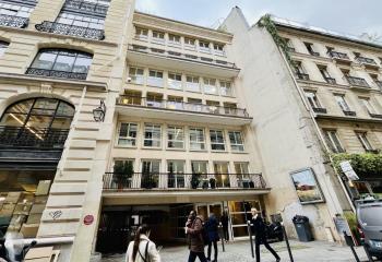 Location bureaux - Proximité Métro Bourse, Grands Boulevards et RER Châtelet  à Paris 2 - 75002