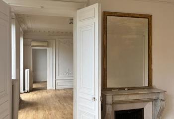 Location bureaux - Sentier, proche transports