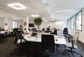 Bureaux à sous-louer, proche Gare Saint-Lazare, RER et métro  à Paris 8 - 75008