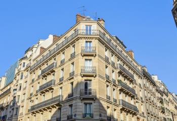 Bureaux à louer - Quartier Central des Affaires, proche Gare Saint-Lazare  à Paris 8 - 75008