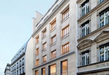 Location bureaux - Métro Richelieu-Drouot, RER Auber, Haussmann-Saint-Lazare  à Paris 9 - 75009